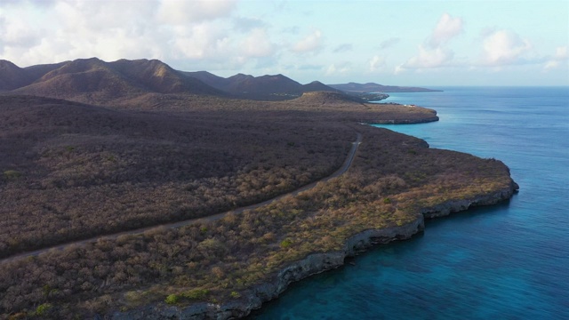 鸟瞰图在Curaçao/加勒比/荷属安的列斯群岛西部的海滩Grote Knip视频素材