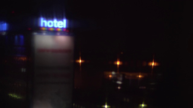夜景与酒店横幅照明视频下载