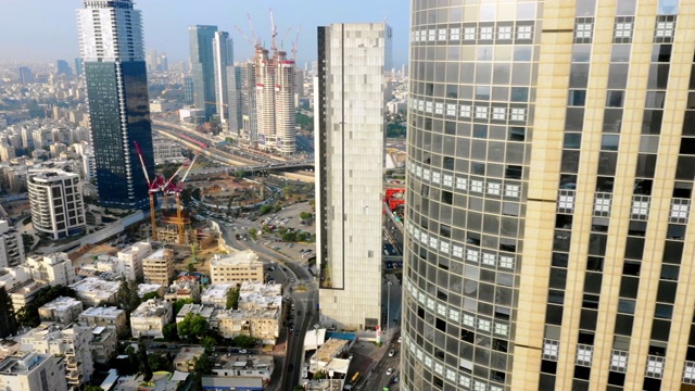 航拍:以色列特拉维夫令人惊叹的现代建筑视频下载