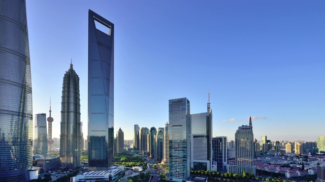 4K:上海陆家嘴金融区日落时光，中国视频素材