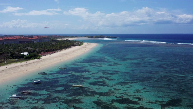 巴厘岛的白色沙滩视频下载