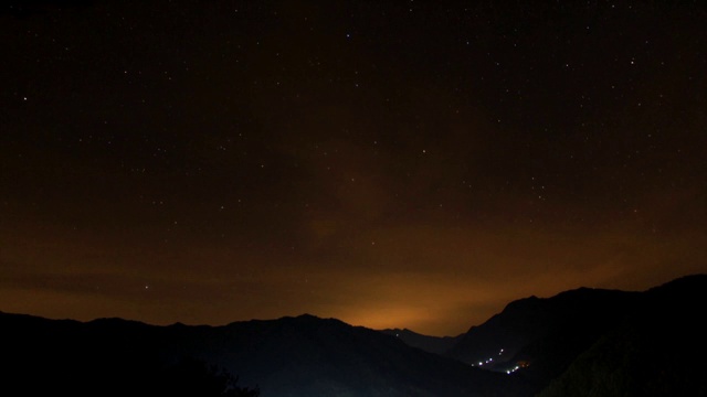 韩国江原道山边的夜空景色视频素材