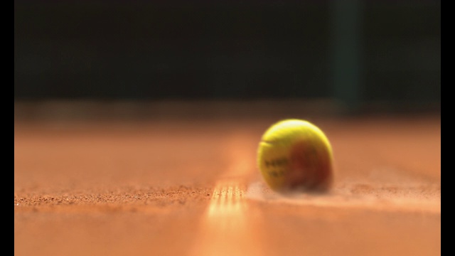 网球落地，超慢动作视频素材