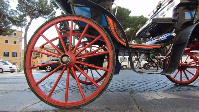 罗马，意大利，欧洲的马车。——慢动作视频下载