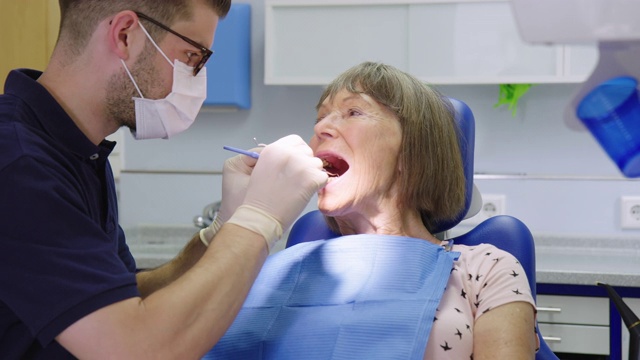 牙医用医疗设备检查病人视频素材