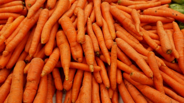 农贸市场的胡萝卜视频下载