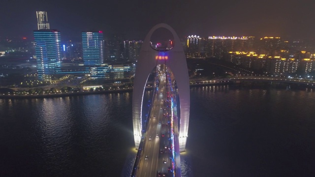 夜景珠江猎德大桥。广州,中国。鸟瞰图视频素材