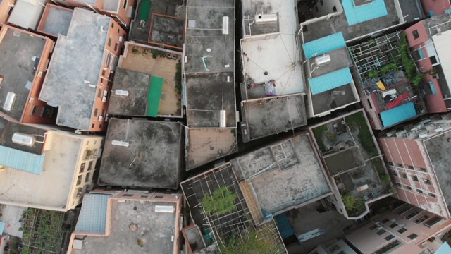 中国地区建筑密集。从空中射击视频素材