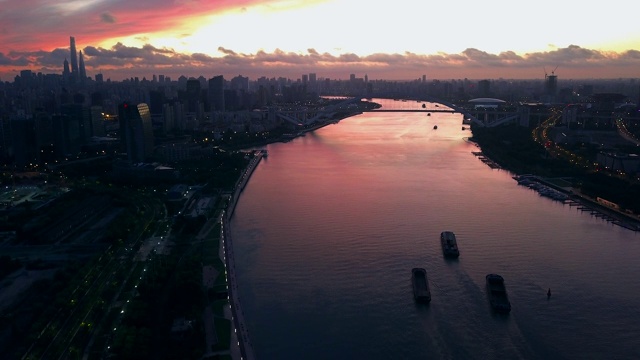 上海的早晨视频下载
