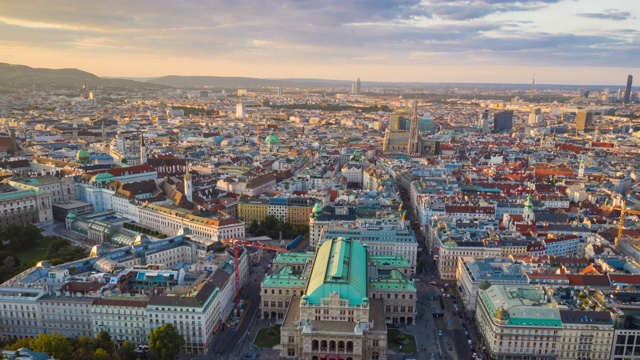 日落天空维也纳市中心空中全景4k时间间隔奥地利视频素材