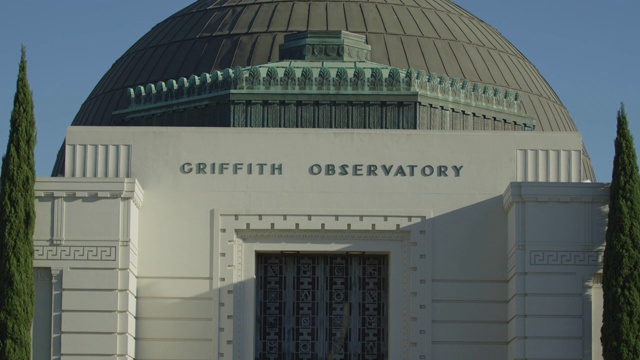 倾斜格里菲斯天文台的入口视频素材