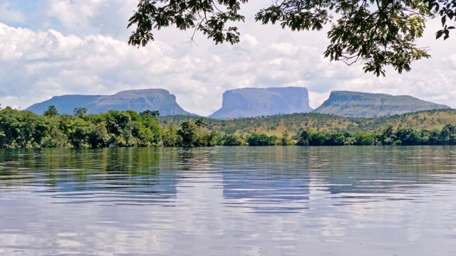 人道网站上的Kusary和Tepuis and Carrao river。Canaima,委内瑞拉视频素材