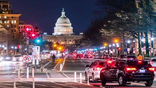 延时:日落时分，美国华盛顿特区自由广场上的美国国会大厦视频下载