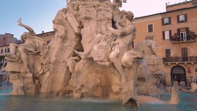 四河喷泉，纳沃纳广场，意大利，罗马视频素材