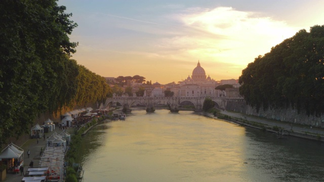 意大利罗马台伯河上的日落视频下载