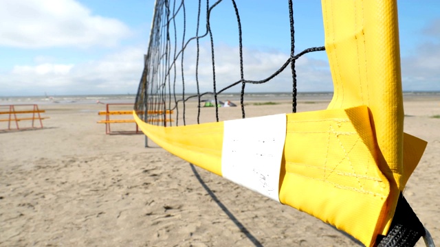 沙滩上排球网的边缘视频下载