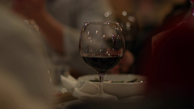 五星级餐厅晚餐红酒视频下载
