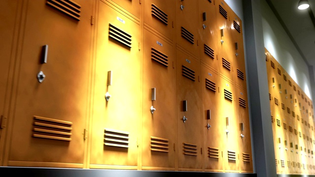 可循环拍摄的学校储物柜视频素材