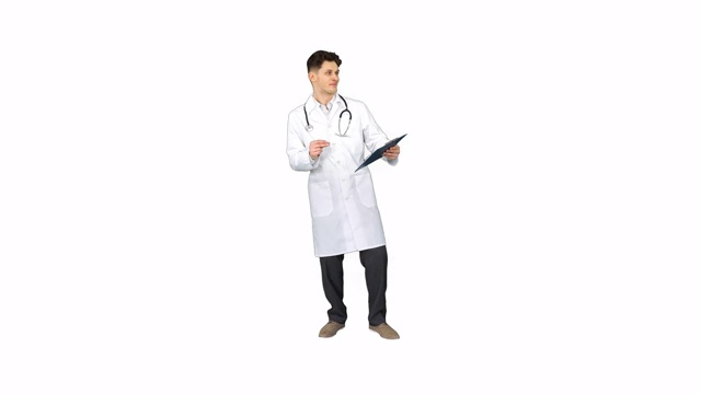 医生拿着白板跳舞，文件在白色背景上视频下载
