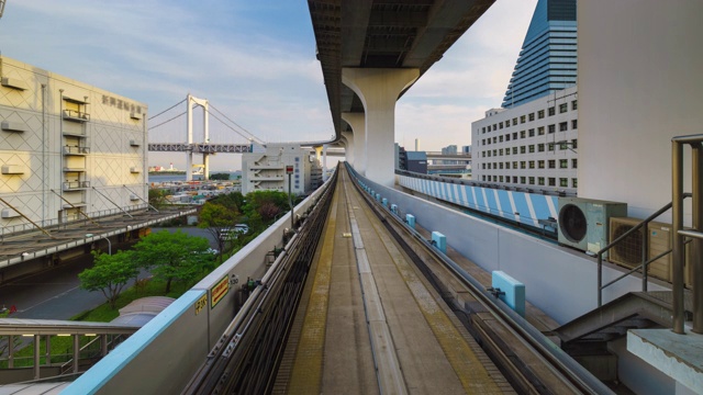 自动列车运行到日本东京隧道的4K时间间隔视频素材