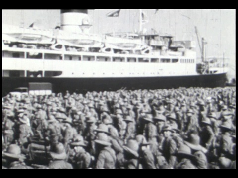 贝尼托·墨索里尼(Benito Mussolini)命令意大利军队以蔑视意大利荣誉为借口向埃塞俄比亚进军。视频素材