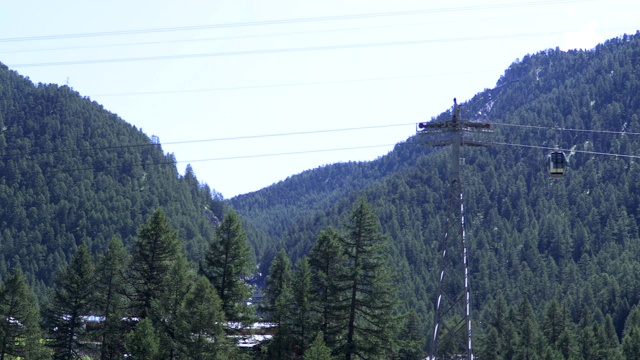 瑞士阿尔卑斯山缆车视频素材