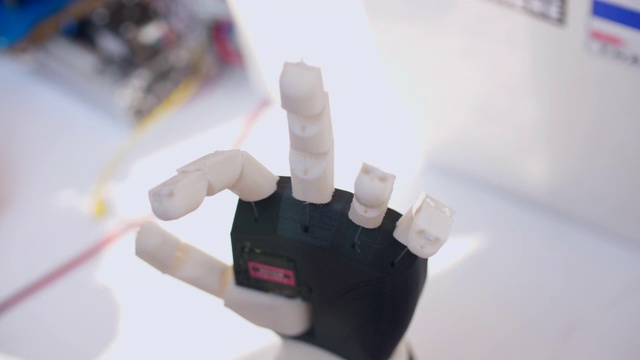 移动机器人手臂原型视频下载