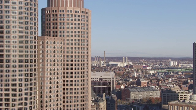 鸟瞰图的天际线在波士顿，马萨诸塞州，美国视频素材