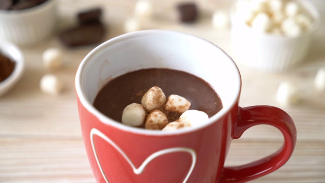 棉花糖热巧克力视频下载
