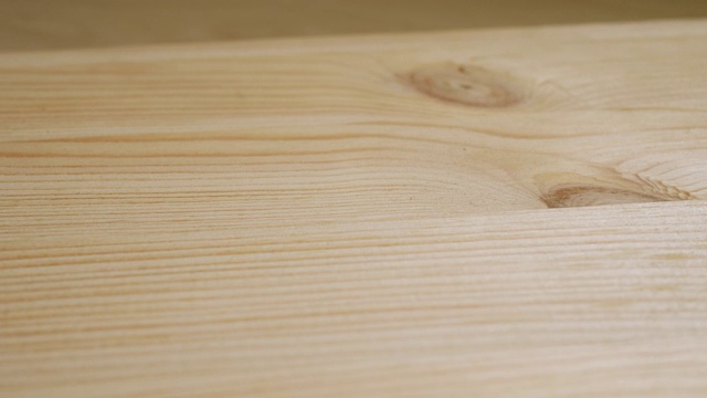 木材加工成梁或板的木材视频下载