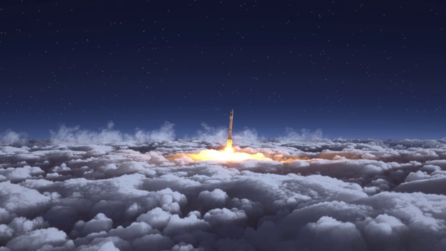 火箭穿过云层视频素材