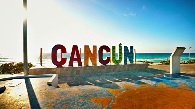 坎昆的迹象。墨西哥。海滩视频下载
