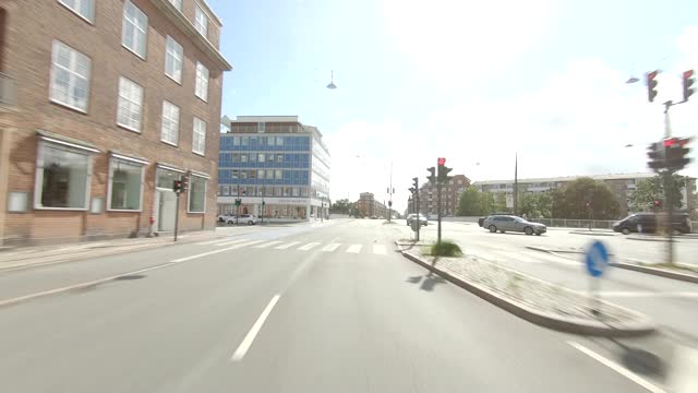 哥本哈根Strandvejen XV同步系列后视图驾驶工艺板视频素材