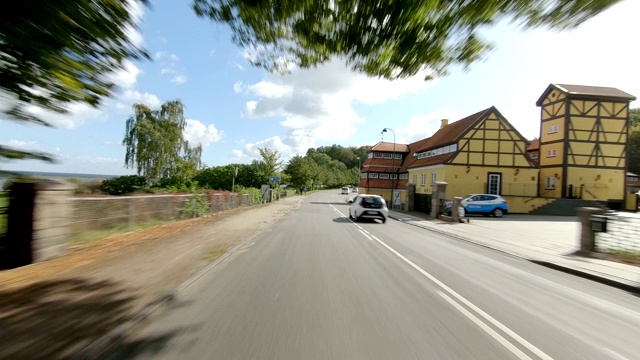 哥本哈根Strandvejen XXII同步系列后视图驾驶工艺板视频素材
