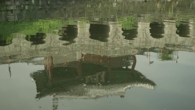 水原华城城堡及其映像/水原，京畿道，韩国视频素材