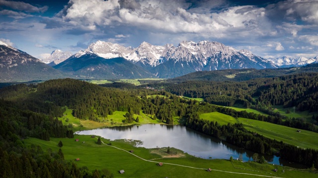 德国的山地景观-空中的Hyperlapse视频素材