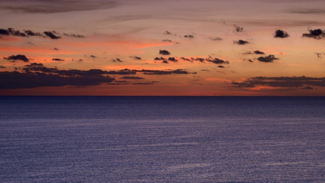 大西洋上空的黎明视频素材