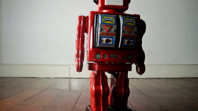 复古红机器人攻击视频下载