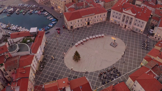 塔蒂尼耶夫广场和皮兰半岛视频素材