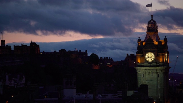 爱丁堡巴尔莫勒尔酒店的MS钟塔视频素材