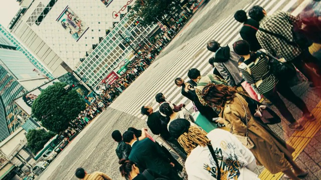 日本东京涩谷最繁忙的人行横道360度旋转视频素材