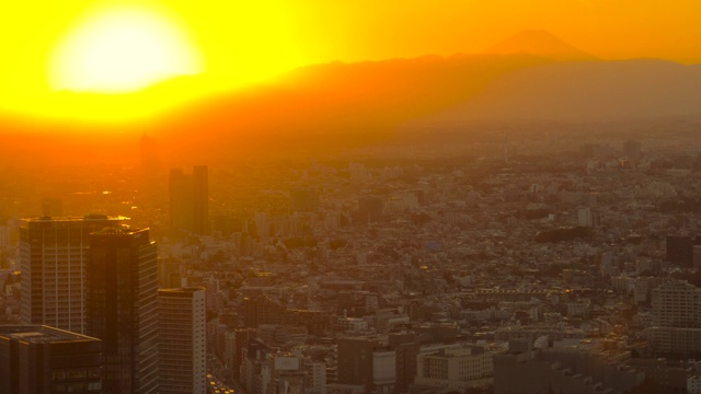 日落时分的东京天际线视频素材