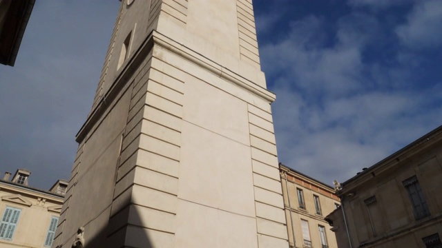 钟表广场，Nîmes，嘉德区，奥西尼地区，法国视频下载