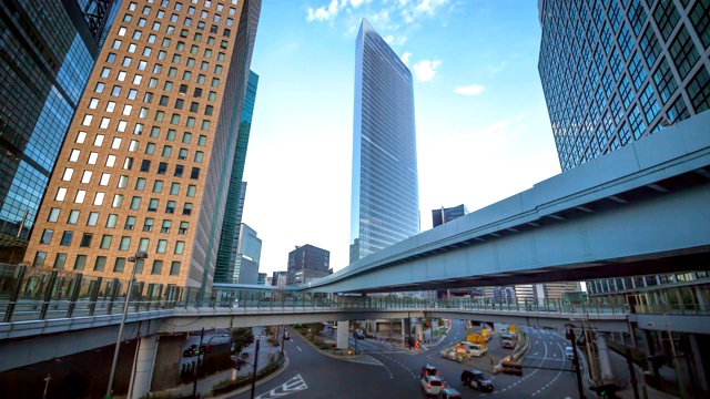 东京城市街道景观与交通在白天的时间。4 k间隔拍摄视频下载