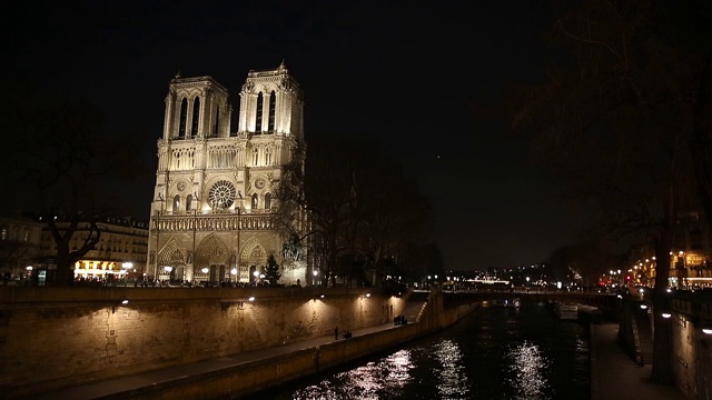 巴黎圣母院和塞纳河视频素材