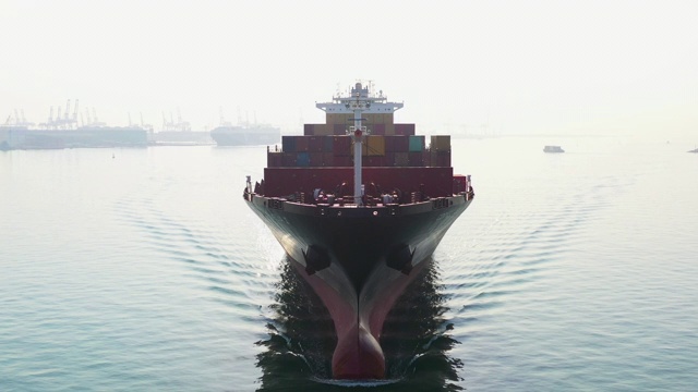 港口空运出口集装箱船视频下载