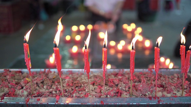 燃烧的红烛，中国传统。视频素材