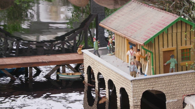 带码头的微型小镇详细的火车模型视频下载