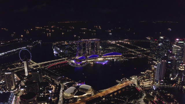 新加坡地标性金融商业区夜间鸟瞰图视频素材