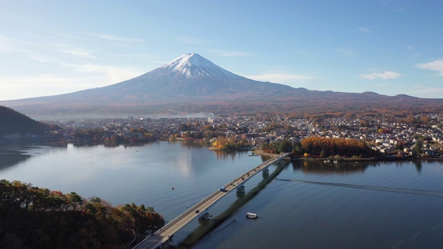 4k航拍日本富士山日落视频素材